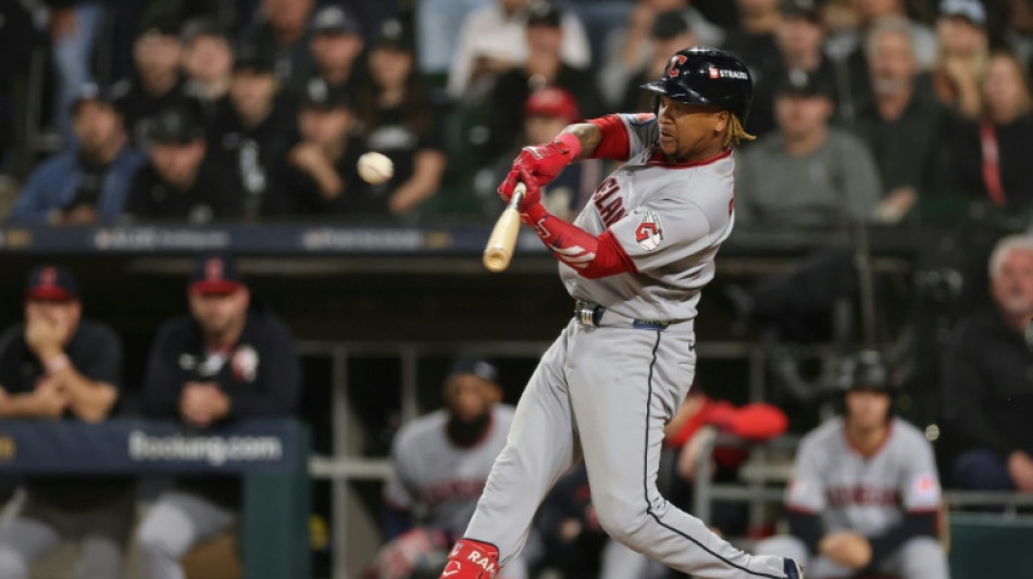 Guardians rally for 9-5 victory over White Sox to stay alive in MLB playoffs 