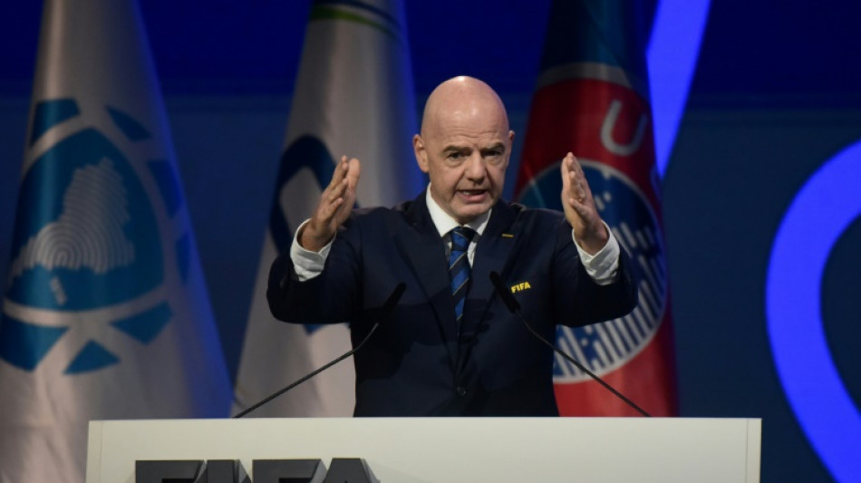 Fifa: col&egrave;re des Europ&eacute;ens contre le retard d'Infantino au Congr&egrave;s