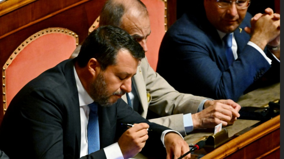El ultraderechista Salvini arremete contra la migraci&oacute;n al inicio de la campa&ntilde;a electoral en Italia