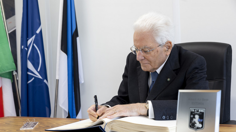 Mattarella, la sicurezza sul lavoro &egrave; un diritto inalienabile