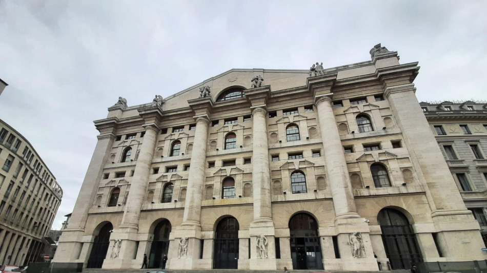Borsa: Milano chiude in calo dell'1,20% con l'effetto cedole