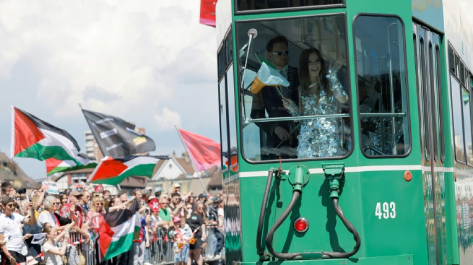 Große Parade durch Basel stimmt auf Eurovision Song Contest ein