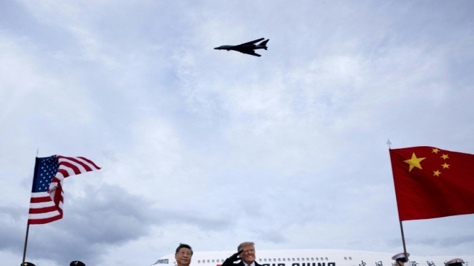  Trump's photo of Xi greeting carries signs of AI 