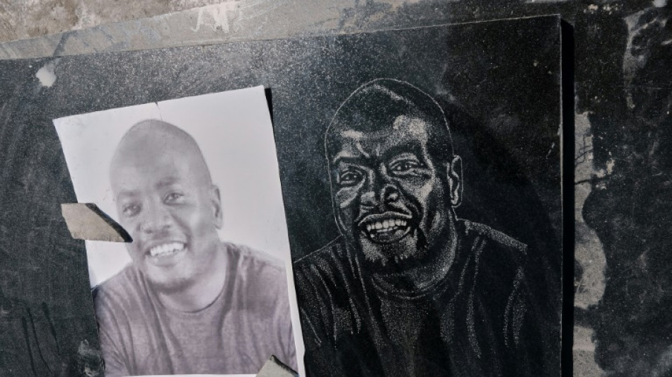 Un dernier portrait: au Zimbabwe, des tombes &agrave; l'image des morts