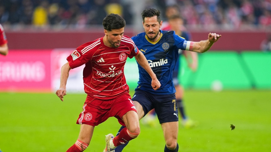  Kiel gewinnt Kellerduell: D&uuml;sseldort taumelt weiter 