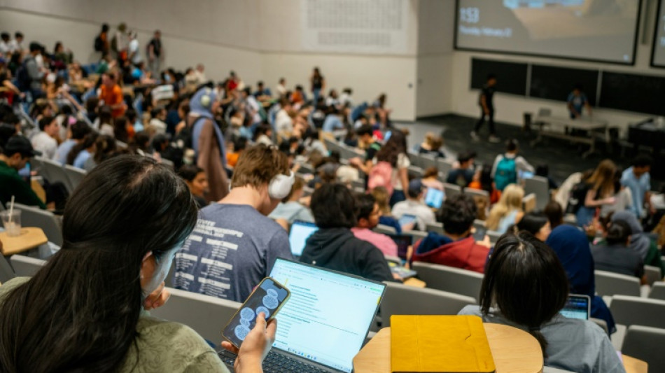  Gewerkschaften und Studierendenvereinigungen dringen auf Baf&ouml;g-Erh&ouml;hung 