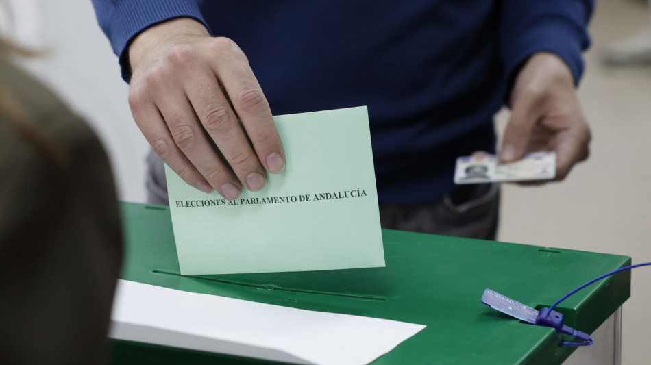  Il Pp vince in Andalusia ma dipende da Vox, il Psoe resiste 