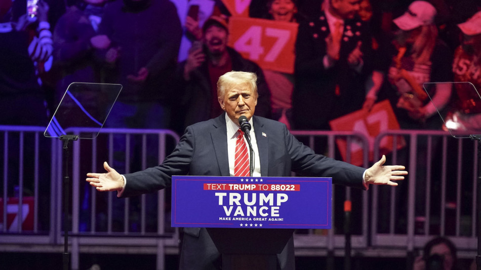 Trump avverte l'Ue, 'sar&agrave; soggetta ai dazi'