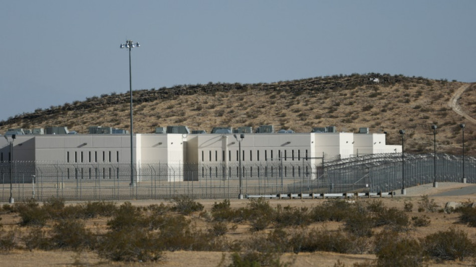 Detenci&oacute;n de inmigrantes es un man&aacute; econ&oacute;mico para prisiones privadas en EEUU