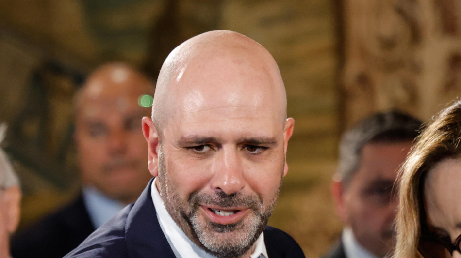  Checco Zalone dottore in pianoforte a Foggia, 'quel mio sogno da jazzista' 