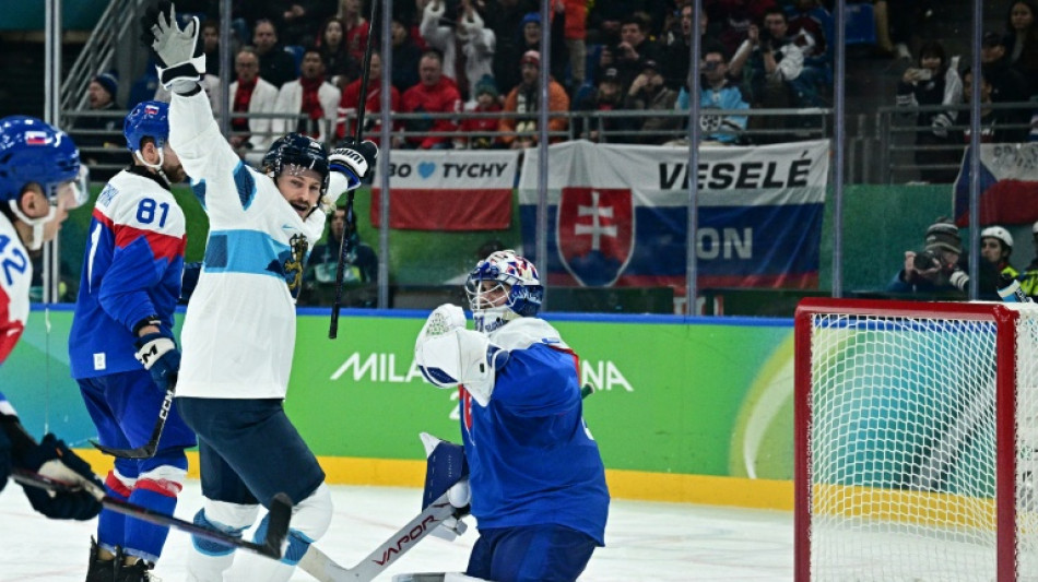  Finland down Slovakia to claim bronze in men's ice hockey 