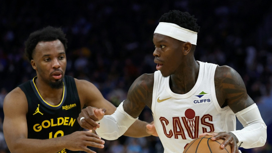  Schr&ouml;der l&ouml;st Playoff-Ticket - Sorgen um Doncic 