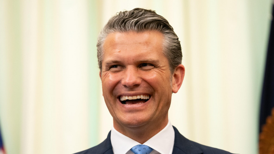  Hegseth, 'Colombia autorizza operazioni militari congiunte al narcotraffico' 