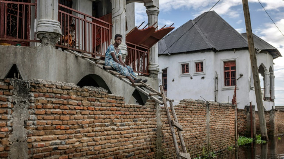 Sur les bords du lac Tanganyika, des Burundais impuissants face à la montée des eaux