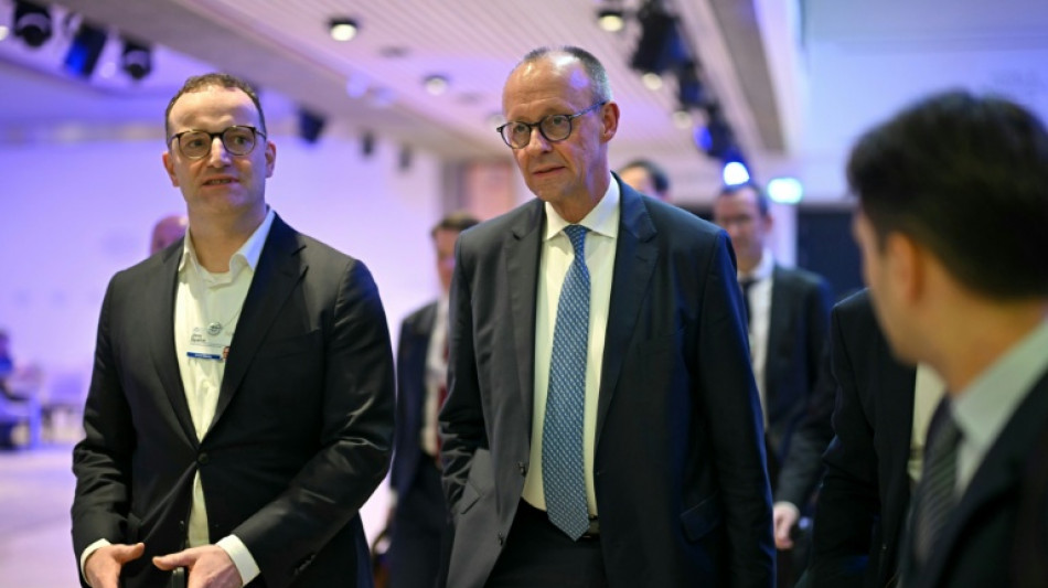  Umfrage: Unionsfraktionschef Spahn in Ranking Schlusslicht - AfD klar vorn 