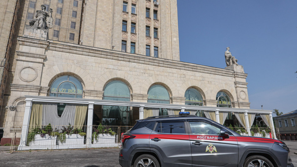  Media, salgono a 5 i morti per l'attentato nel ristorante di Mosca 