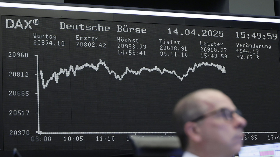 Borsa: Europa sale coi dati Usa, bene i future a Wall Street