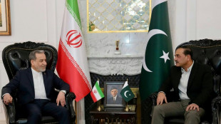 Le chef de la diplomatie iranienne attendu &agrave; Islamabad, malgr&eacute; l'absence des Am&eacute;ricains
