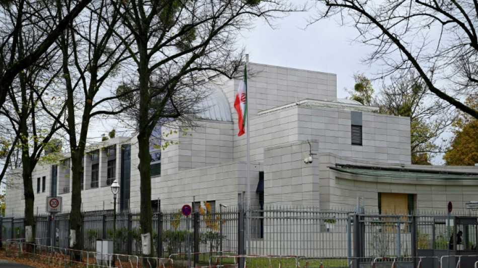 Versuchter Brandanschlag auf iranische Botschaft: 43-J&auml;hrige in Berlin vor Gericht