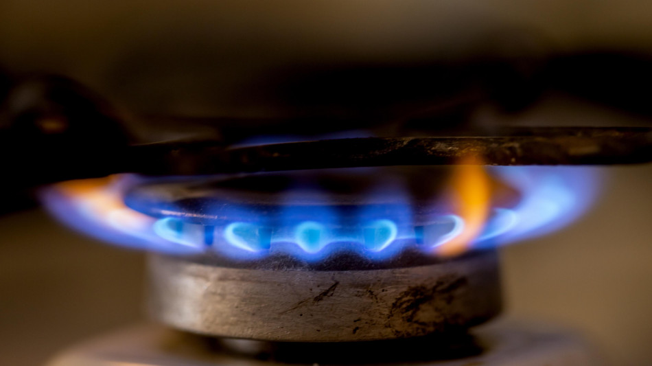 Il prezzo del gas &egrave; in calo ma resta oltre i 50 euro