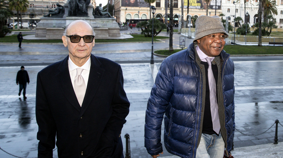 Lumumba valuter&agrave; se chiedere danni a Knox dopo condanna