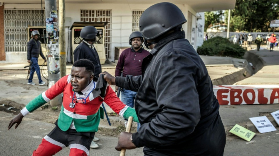 Un muerto en las protestas contra un centro de cuarentena contra el &eacute;bola de EEUU en Kenia