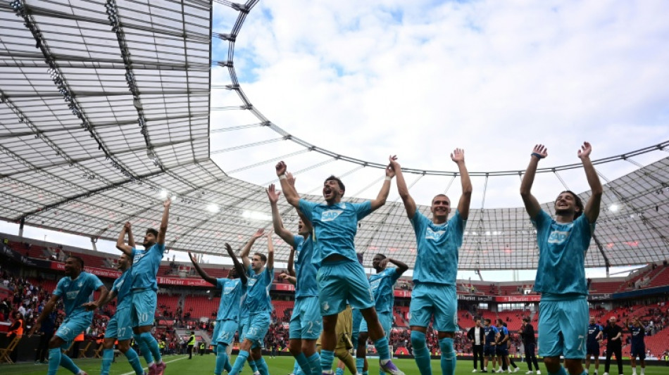 Leverkusen estreia na Bundesliga com derrota para o Hoffenheim (2-1); Dortmund empata