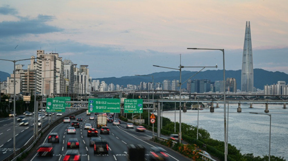  Corea del Sur invertir&aacute; 1,2 billones de d&oacute;lares en la industria de semiconductores y centros de datos de IA 