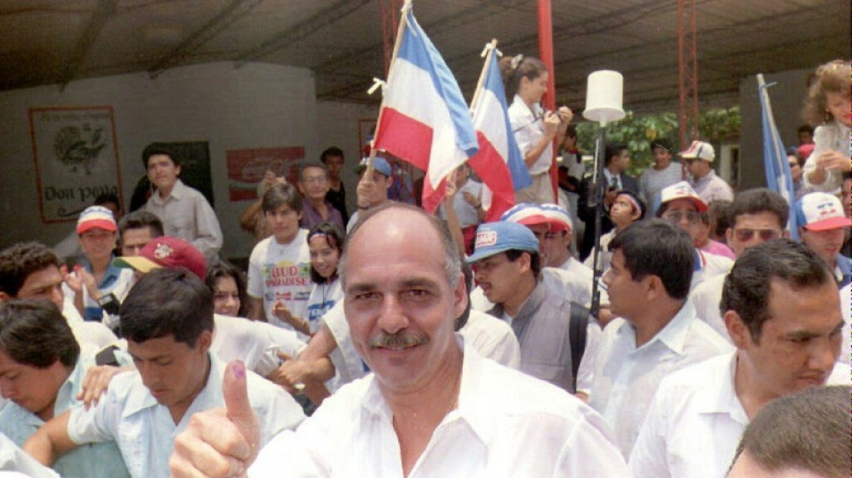 La fiscal&iacute;a salvadore&ntilde;a acusa al expresidente Cristiani por el crimen de los jesuitas