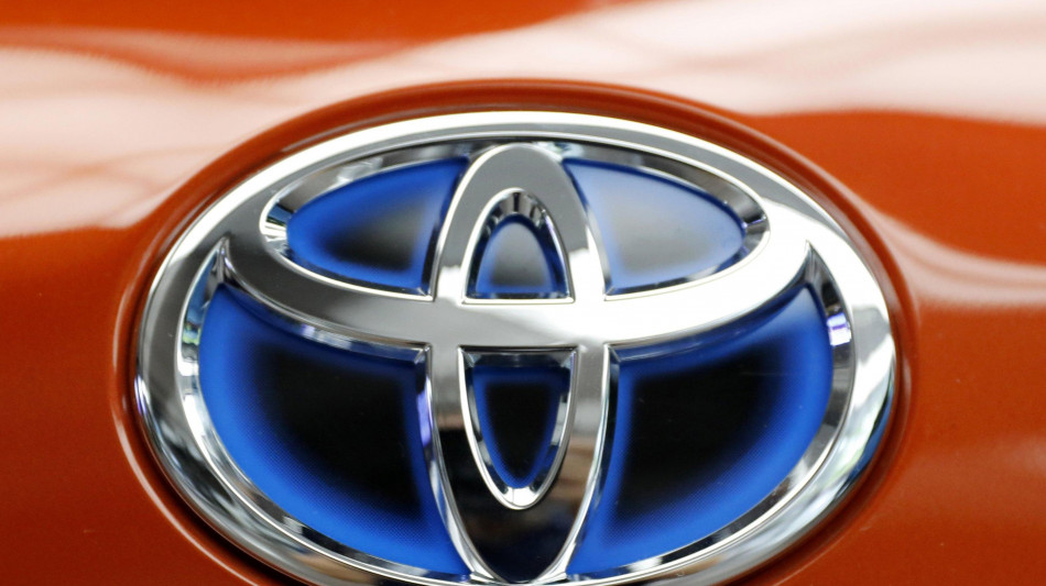 Toyota, ricavi 3 mesi oltre 12mila miliardi di yen, utile -36%