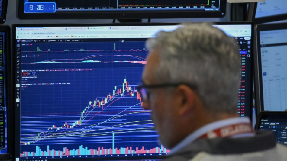  Les march&eacute;s mondiaux dig&egrave;rent le discours du patron de la Fed, plus ferme qu'attendu 
