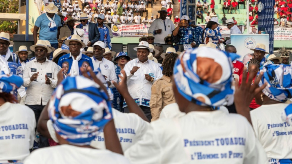 Centrafrique: Touad&eacute;ra sur la voie d'un 3e mandat dans un pays toujours fragile