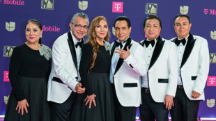 Presidenta de México ordena investigar asalto a popular banda Los Ángeles Azules