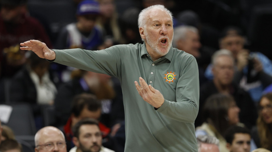 Popovich lascia la panchina di S.Antonio, finisce un'era in Nba