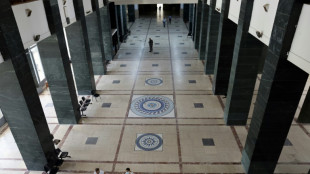 "Ni papier, ni encre": au Liban, le service public en d&eacute;liquescence