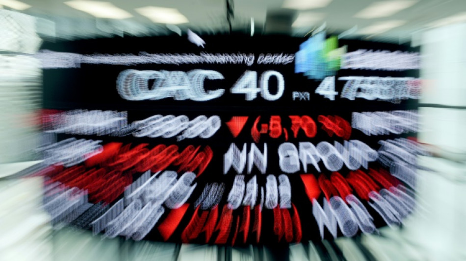 La Bourse de Paris h&eacute;sitante (+0,31%), incertitudes autour des sanctions