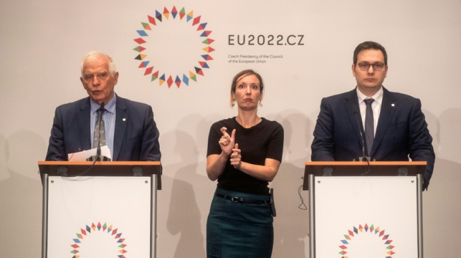 Rusia considera "absurda" la decisi&oacute;n de la UE de suspender la facilidad de visas para los rusos