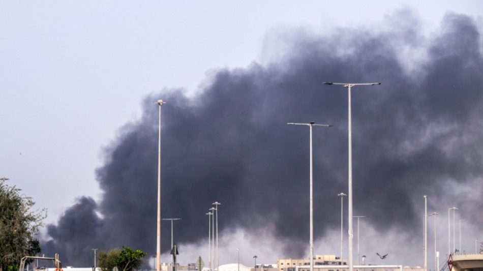  Rund 100 Festnahmen in Abu Dhabi wegen Verbreitens von Falsch-Informationen zum Iran-Krieg 