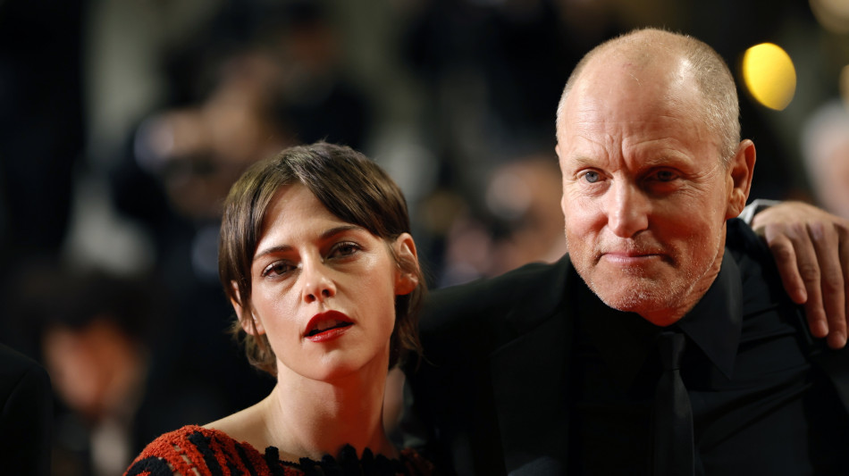  Kristen Stewart a Cannes nella 'grande abbuffata' di Full Phil 