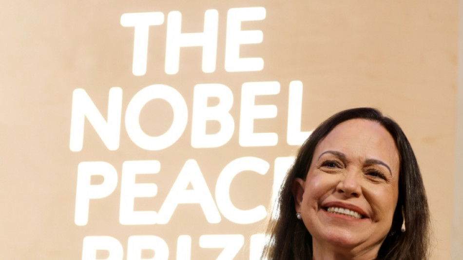  Nobel de la Paz sufri&oacute; una fractura vertebral en su agitada salida de Venezuela 