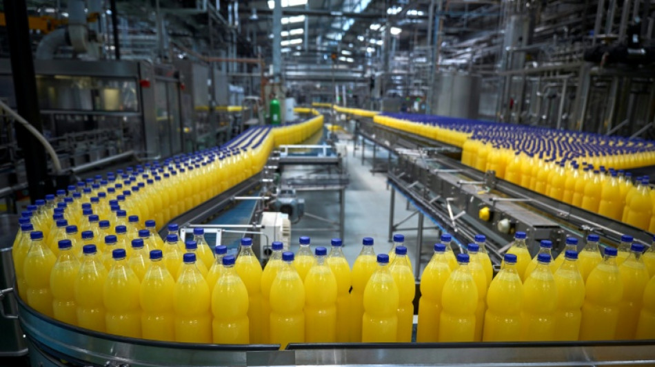 Fermeture annonc&eacute;e d'une usine Orangina en Seine-Saint-Denis, des &eacute;lus se mobilisent