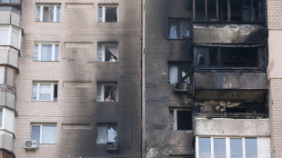 Kiev, '405 droni e 28 missili russi, molti abbattuti'