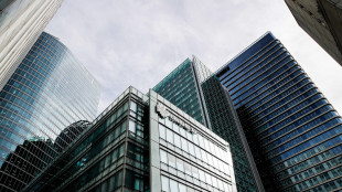 Borsa: Europa positiva con Wall Street, gi&ugrave; titoli della difesa