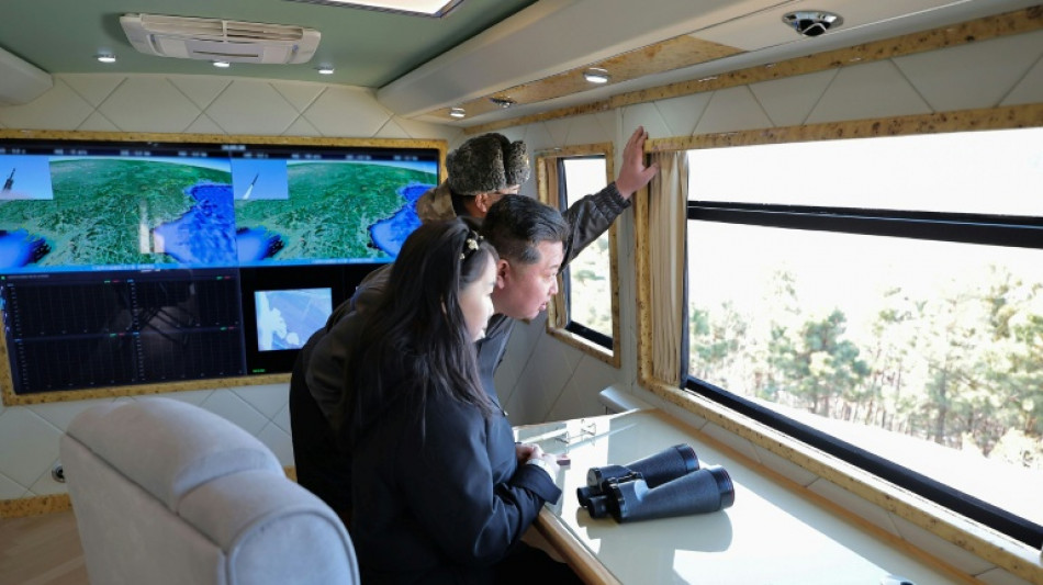  L&iacute;der norte-coreano consolida a filha como poss&iacute;vel herdeira, afirma Seul 