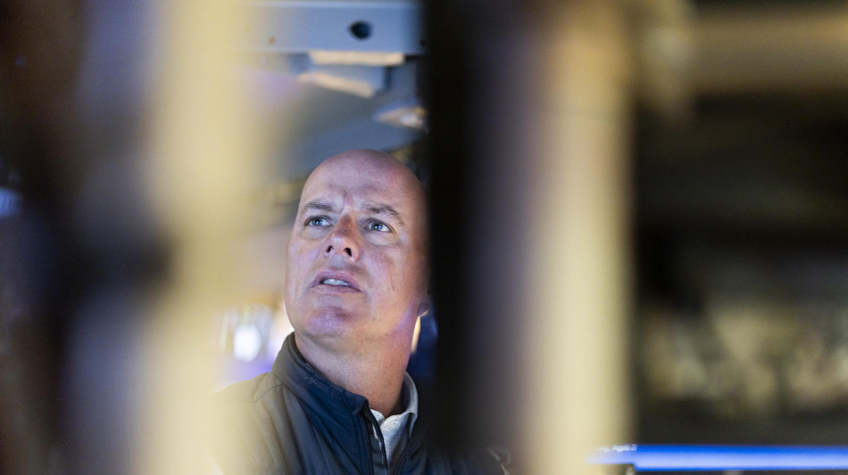 Wall Street apre positiva, Dj +1,11%, Nasdaq +1,16%