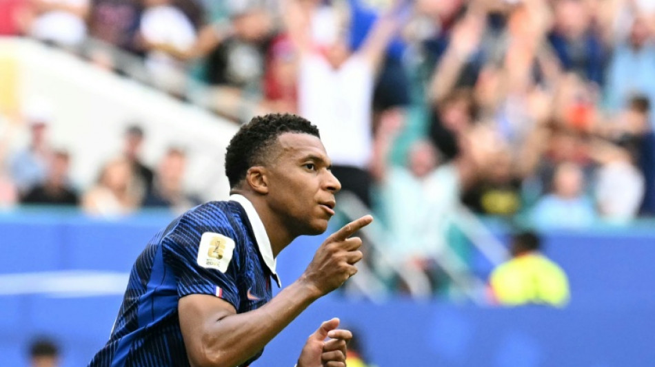  Mbapp&eacute; se torna o maior artilheiro da hist&oacute;ria das Copas com 22 gols 