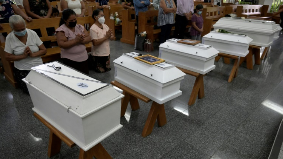 Una ONG exige justicia 44 a&ntilde;os despu&eacute;s de la masacre en un r&iacute;o de El Salvador