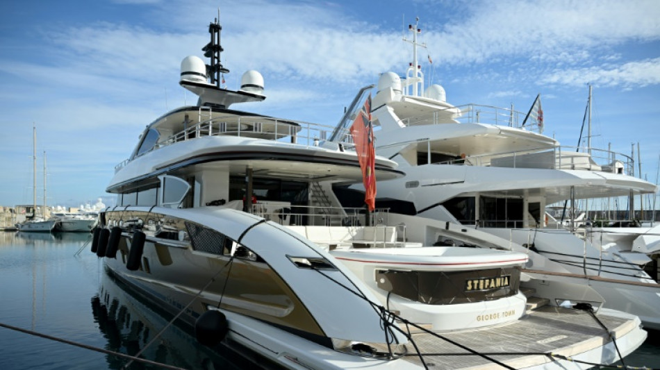 Ench&egrave;res: le yacht Stefania vendu 10 millions d'euros au profit de l'Etat