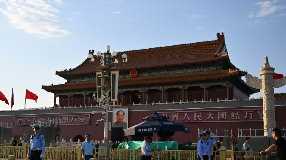 Kim, Putin at Xi's side for massive China military parade