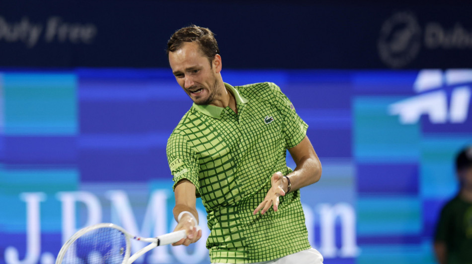  Tennis: Medvedev a Indian Wells dopo essere rimasto bloccato a Dubai 